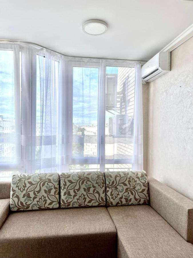 Atlant Luxury Family Apart Поряд З Тц Депот, Безконтактне Заселення Черновцы Экстерьер фото