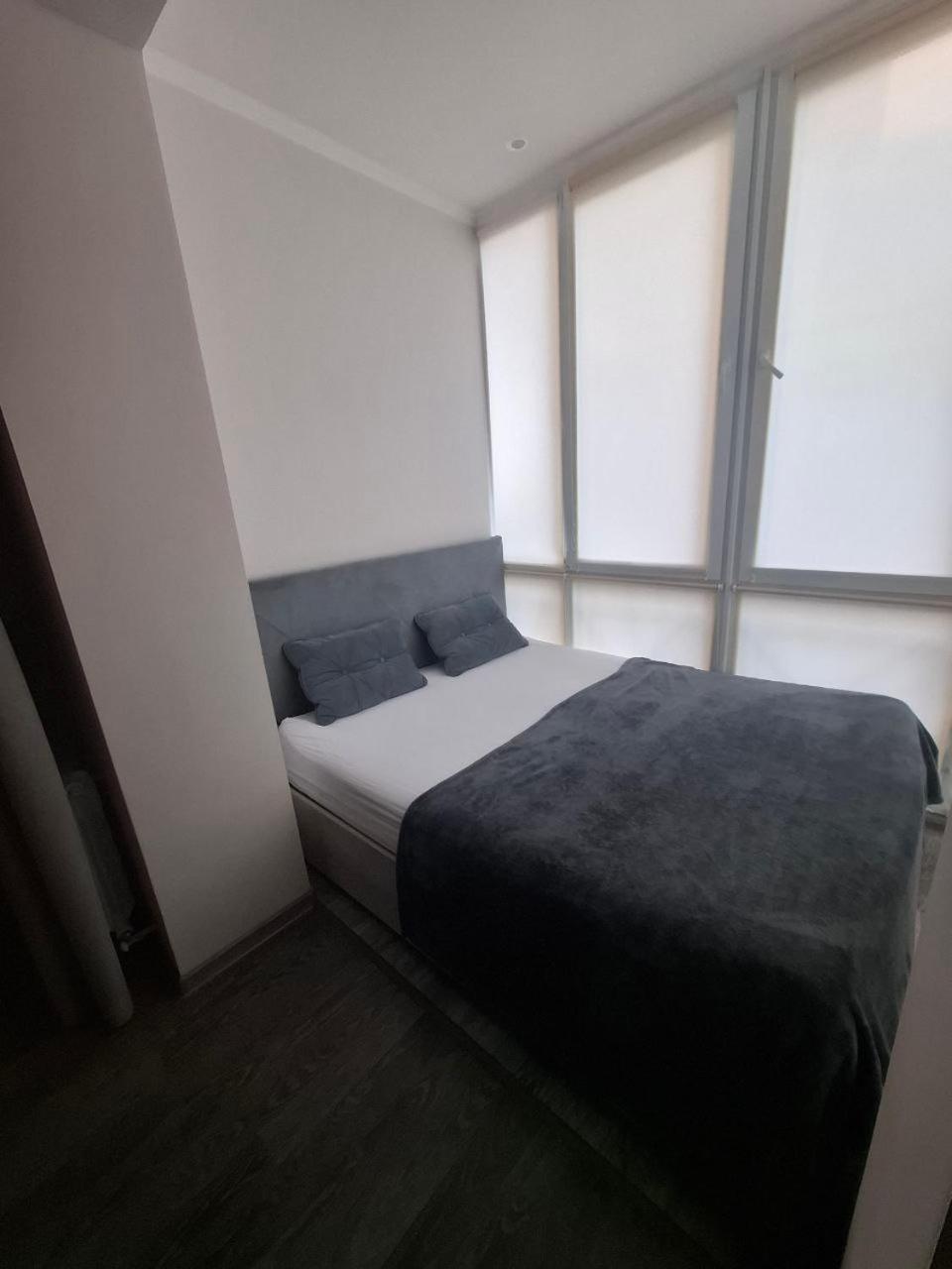 Atlant Luxury Family Apart Поряд З Тц Депот, Безконтактне Заселення Черновцы Экстерьер фото